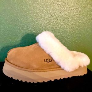 NEW UNWORN DISQUETTE PLATFORMS CHESTNUT SZ 7 UGG SLIPPERS
